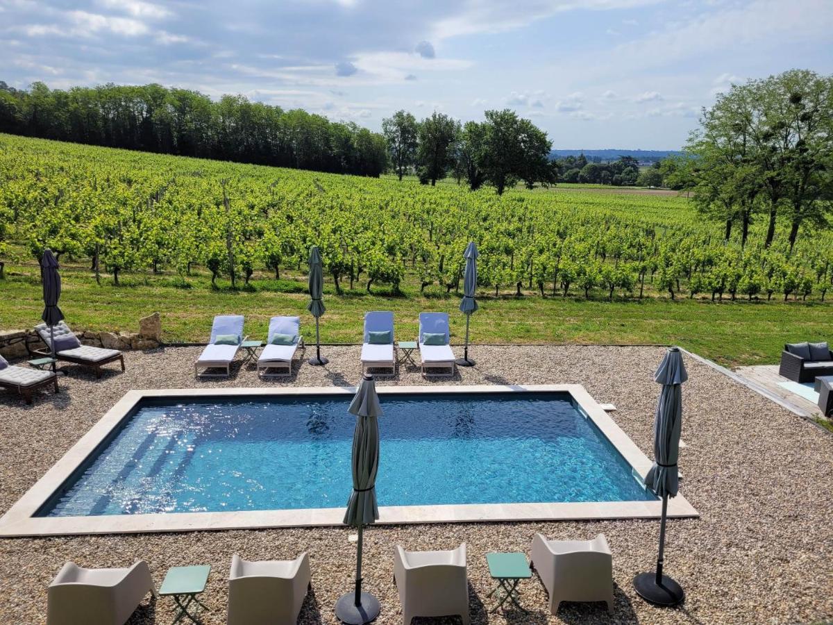 A L'Ombre De La Treille -Proche Saint-Emilion Bed & Breakfast Exterior photo