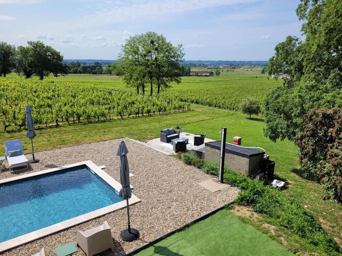 A L'Ombre De La Treille -Proche Saint-Emilion Bed & Breakfast Exterior photo